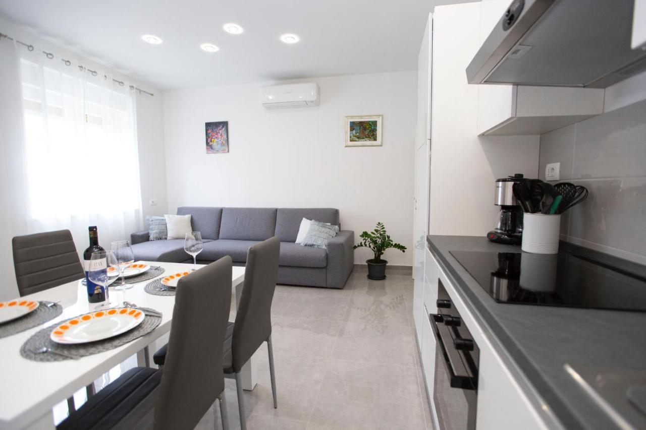 Triple A Daire Split Dış mekan fotoğraf